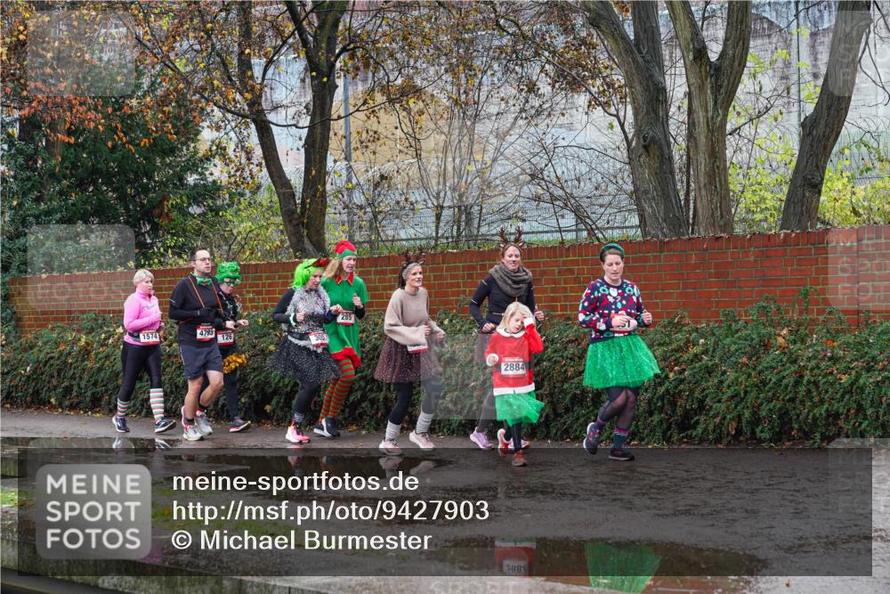 07.12.2025 - St. Pauli X-Mass-Run No. 15 Michael Burmester http://msf.ph/oto/9427903 07.12.2025 10:43:15 Laufen 1574, 4793, 126, 285, 2884, 588 meine-sportfotos.de