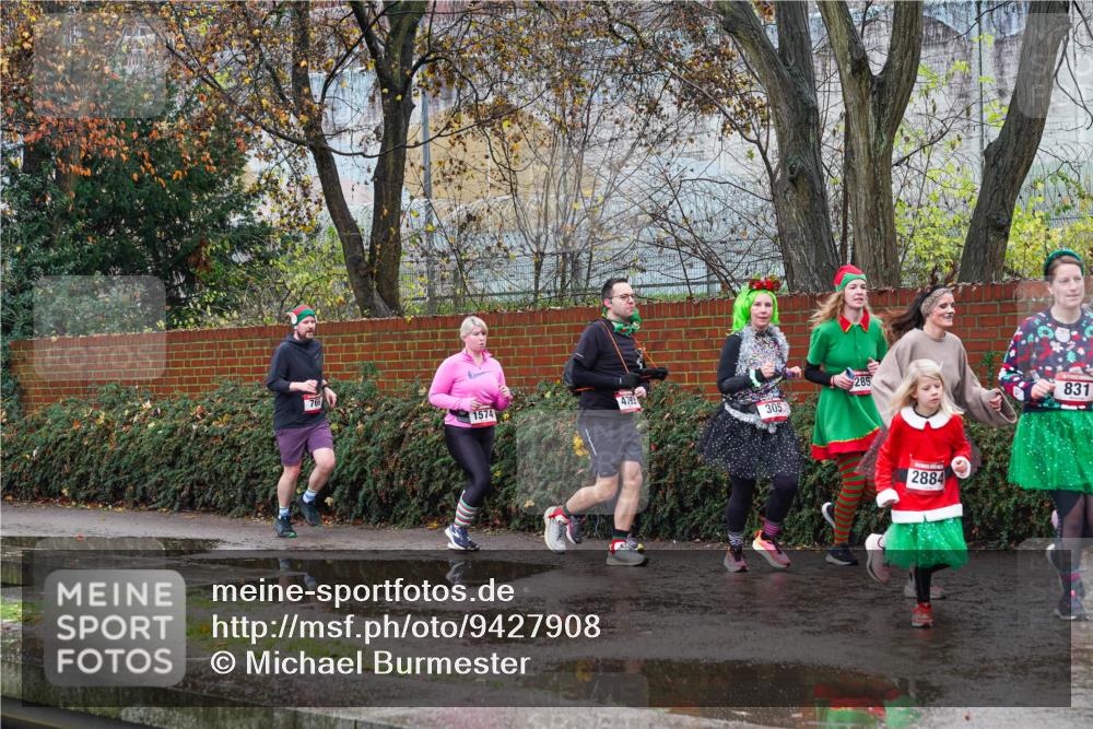 07.12.2025 - St. Pauli X-Mass-Run No. 15 Michael Burmester http://msf.ph/oto/9427908 07.12.2025 10:43:16 Laufen 766, 4793, 1574, 305, 285, 2884, 831 meine-sportfotos.de