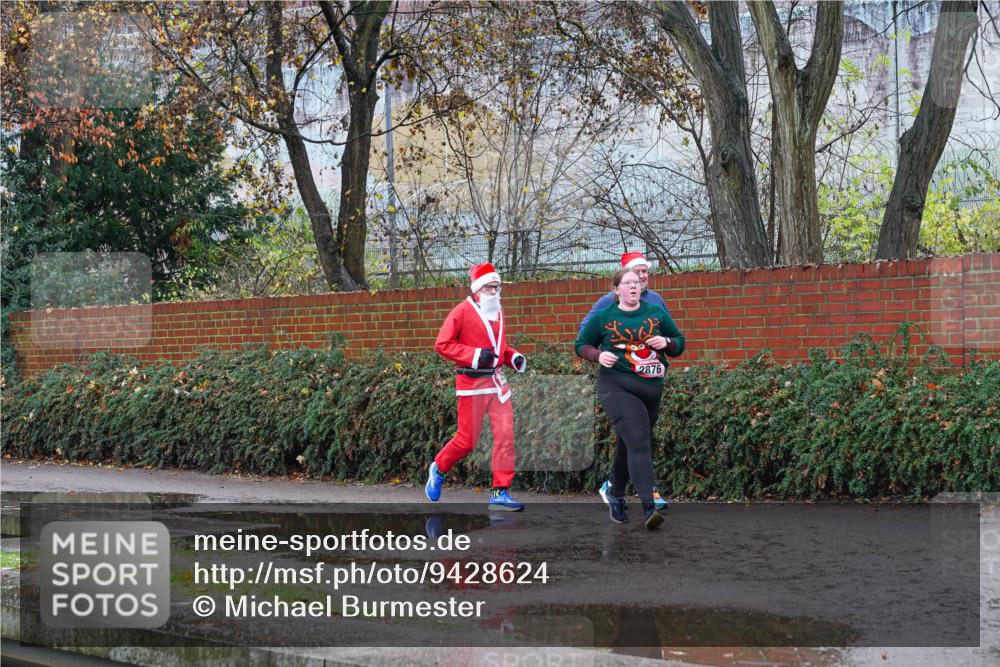 07.12.2025 - St. Pauli X-Mass-Run No. 15 Michael Burmester http://msf.ph/oto/9428624 07.12.2025 11:04:09 Laufen 2876 meine-sportfotos.de