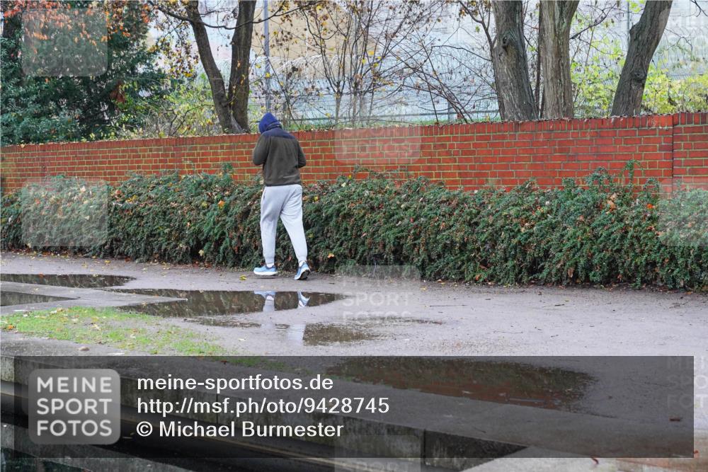 07.12.2025 - St. Pauli X-Mass-Run No. 15 Michael Burmester http://msf.ph/oto/9428745 07.12.2025 09:29:14 Laufen  meine-sportfotos.de