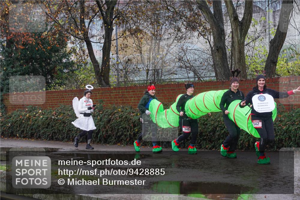 07.12.2025 - St. Pauli X-Mass-Run No. 15 Michael Burmester http://msf.ph/oto/9428885 07.12.2025 11:07:07 Laufen 142, 340 meine-sportfotos.de