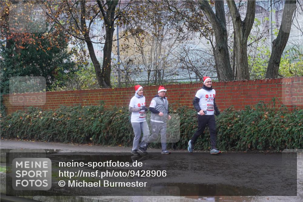 07.12.2025 - St. Pauli X-Mass-Run No. 15 Michael Burmester http://msf.ph/oto/9428906 07.12.2025 11:11:00 Laufen 4817 meine-sportfotos.de