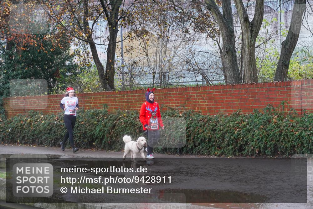 07.12.2025 - St. Pauli X-Mass-Run No. 15 Michael Burmester http://msf.ph/oto/9428911 07.12.2025 11:11:54 Laufen 4842, 00, 4628 meine-sportfotos.de