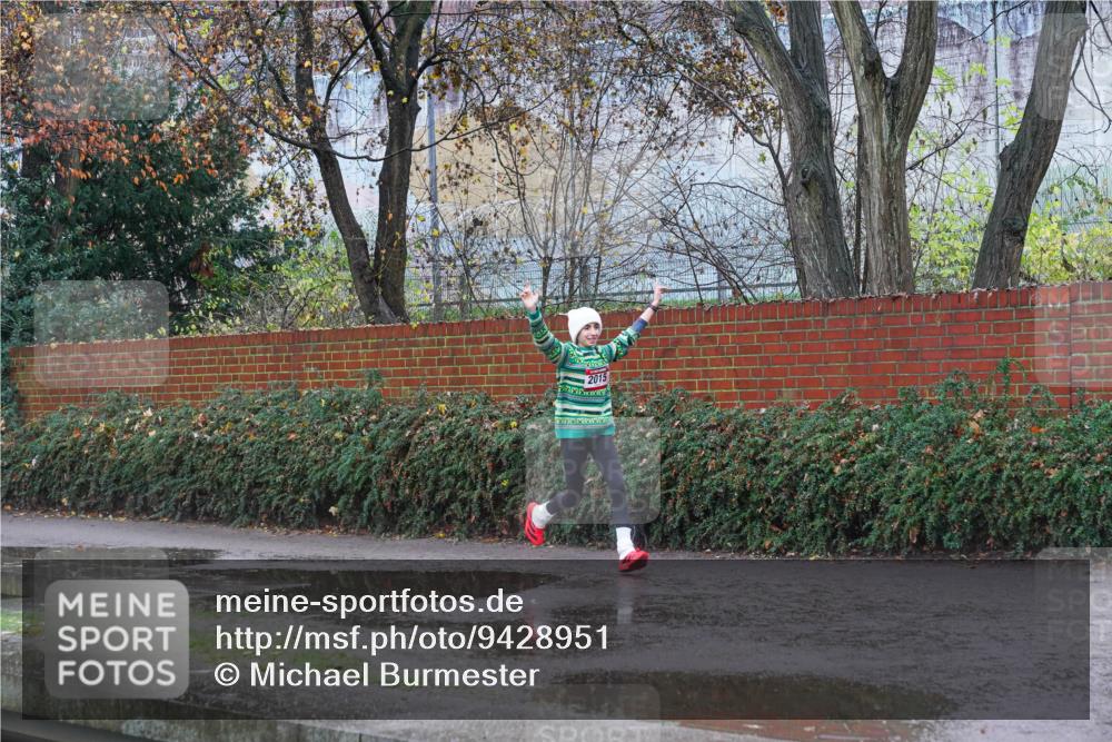 07.12.2025 - St. Pauli X-Mass-Run No. 15 Michael Burmester http://msf.ph/oto/9428951 07.12.2025 11:18:02 Laufen 2015 meine-sportfotos.de