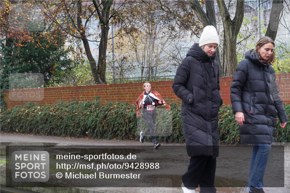 07.12.2025 - St. Pauli X-Mass-Run No. 15 Michael Burmester http://msf.ph/oto/9428988 07.12.2025 11:19:54 Laufen 2153 meine-sportfotos.de