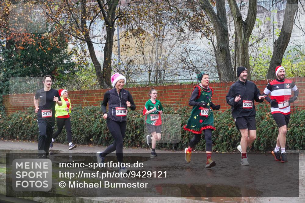 07.12.2025 - St. Pauli X-Mass-Run No. 15 Michael Burmester http://msf.ph/oto/9429121 07.12.2025 11:22:34 Laufen 2417, 2416, 2022, 500, 5002 meine-sportfotos.de