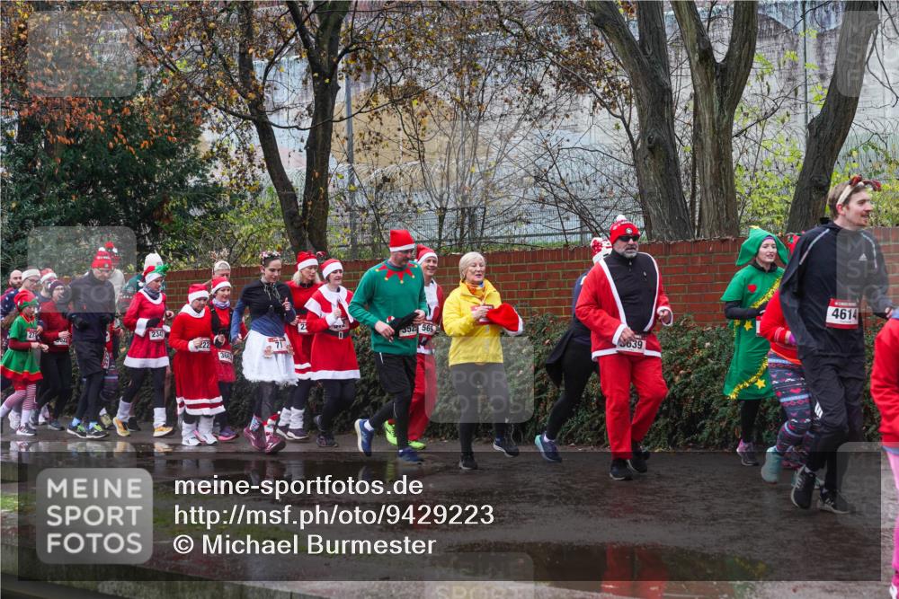 07.12.2025 - St. Pauli X-Mass-Run No. 15 Michael Burmester http://msf.ph/oto/9429223 07.12.2025 11:23:57 Laufen 2347, 622, 222, 3663, 352, 569, 3639, 4614 meine-sportfotos.de