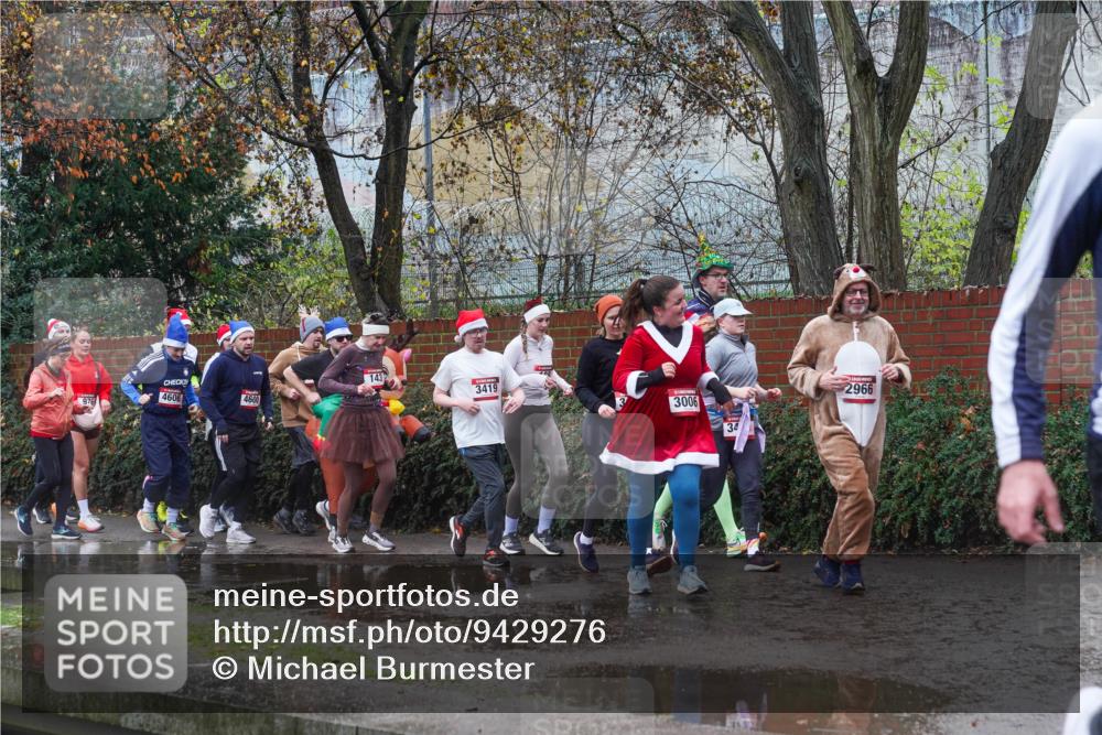 07.12.2025 - St. Pauli X-Mass-Run No. 15 Michael Burmester http://msf.ph/oto/9429276 07.12.2025 11:24:17 Laufen 143, 3419, 4606, 4600, 3006, 34, 2966 meine-sportfotos.de