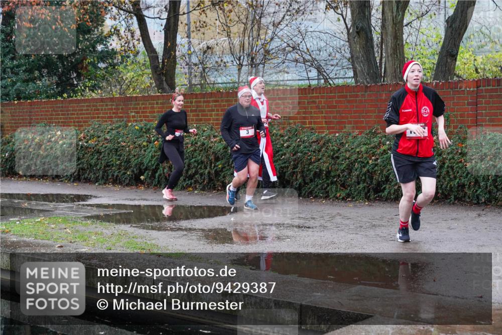 07.12.2025 - St. Pauli X-Mass-Run No. 15 Michael Burmester http://msf.ph/oto/9429387 07.12.2025 09:45:21 Laufen 3 meine-sportfotos.de