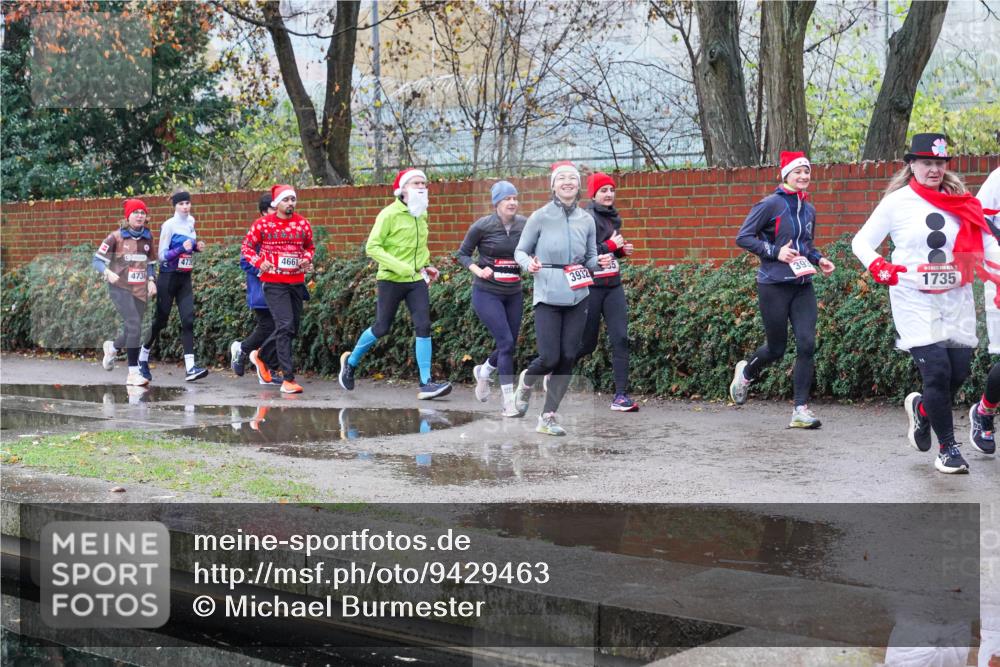 07.12.2025 - St. Pauli X-Mass-Run No. 15 Michael Burmester http://msf.ph/oto/9429463 07.12.2025 09:45:56 Laufen 4736, 473, 4661, 3932, 393, 1735 meine-sportfotos.de