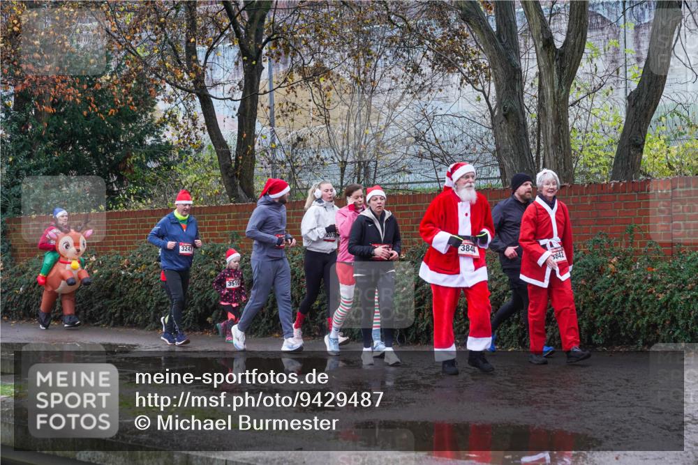 07.12.2025 - St. Pauli X-Mass-Run No. 15 Michael Burmester http://msf.ph/oto/9429487 07.12.2025 11:26:35 Laufen 3247, 3510, 3844, 5842 meine-sportfotos.de