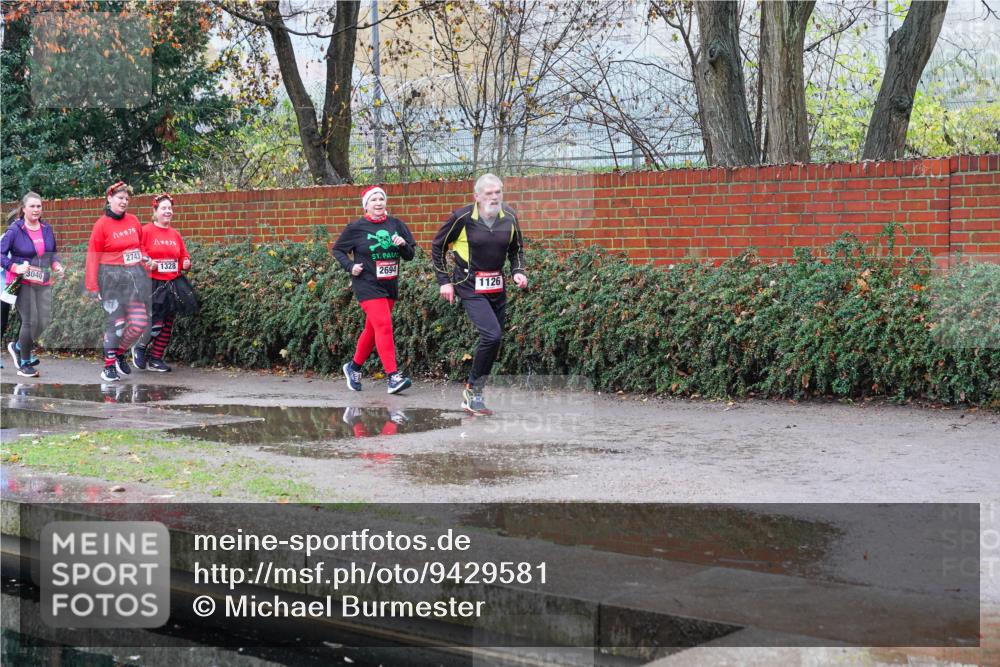 07.12.2025 - St. Pauli X-Mass-Run No. 15 Michael Burmester http://msf.ph/oto/9429581 07.12.2025 09:47:21 Laufen 3040, 7, 2743, 1328, 2694, 1126 meine-sportfotos.de