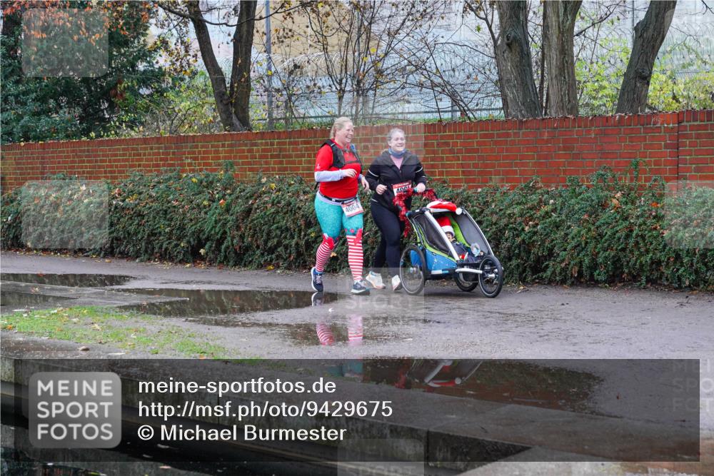 07.12.2025 - St. Pauli X-Mass-Run No. 15 Michael Burmester http://msf.ph/oto/9429675 07.12.2025 09:48:39 Laufen 400, 400 meine-sportfotos.de