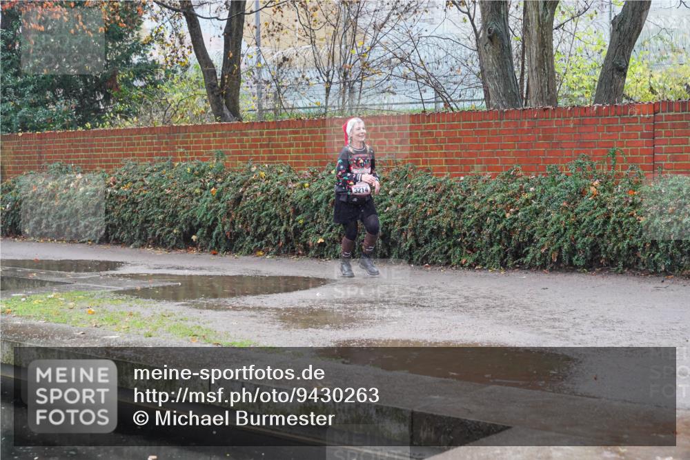 07.12.2025 - St. Pauli X-Mass-Run No. 15 Michael Burmester http://msf.ph/oto/9430263 07.12.2025 10:08:26 Laufen 3214 meine-sportfotos.de