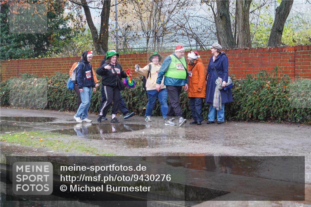07.12.2025 - St. Pauli X-Mass-Run No. 15 Michael Burmester http://msf.ph/oto/9430276 07.12.2025 10:12:30 Laufen 475, 4757 meine-sportfotos.de