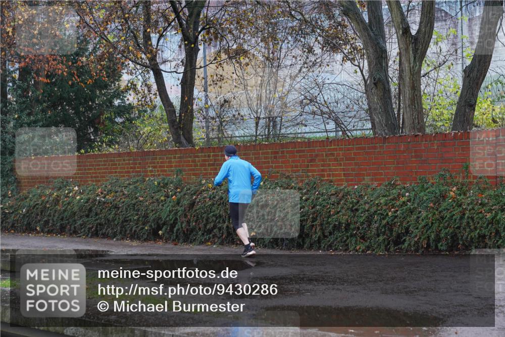 07.12.2025 - St. Pauli X-Mass-Run No. 15 Michael Burmester http://msf.ph/oto/9430286 07.12.2025 10:15:46 Laufen  meine-sportfotos.de