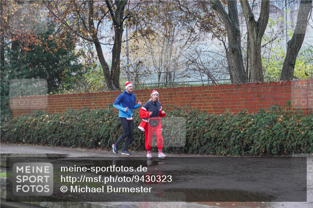 07.12.2025 - St. Pauli X-Mass-Run No. 15 Michael Burmester http://msf.ph/oto/9430323 07.12.2025 10:20:30 Laufen  meine-sportfotos.de