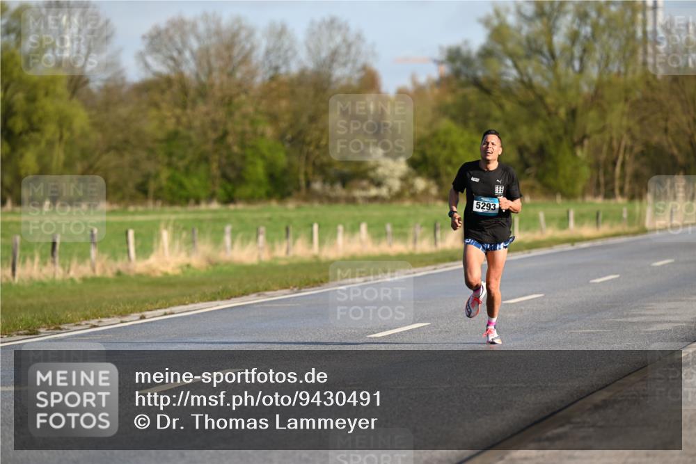 12.04.2026 - 45. Internationalen Wilhelmsburger Insellauf Dr. Thomas Lammeyer http://msf.ph/oto/9430491 12.04.2026 09:06:42 Laufen 5293 meine-sportfotos.de