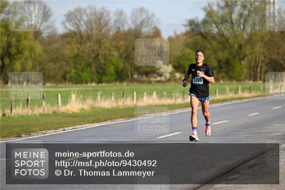 12.04.2026 - 45. Internationalen Wilhelmsburger Insellauf Dr. Thomas Lammeyer http://msf.ph/oto/9430492 12.04.2026 09:06:42 Laufen 5293 meine-sportfotos.de