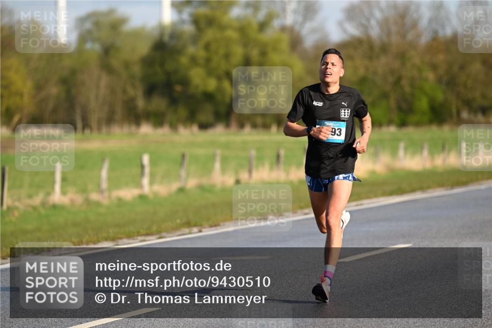 12.04.2026 - 45. Internationalen Wilhelmsburger Insellauf Dr. Thomas Lammeyer http://msf.ph/oto/9430510 12.04.2026 09:06:44 Laufen 93 meine-sportfotos.de