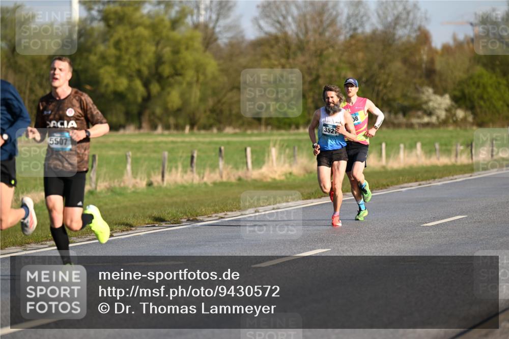 12.04.2026 - 45. Internationalen Wilhelmsburger Insellauf Dr. Thomas Lammeyer http://msf.ph/oto/9430572 12.04.2026 09:07:21 Laufen 5507, 352, 08 meine-sportfotos.de