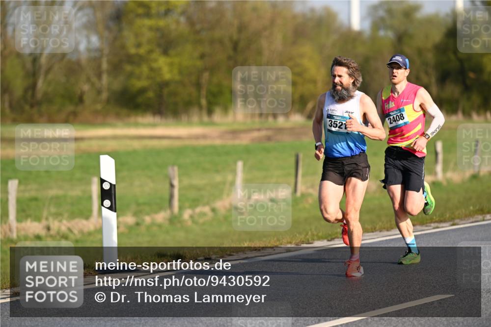 12.04.2026 - 45. Internationalen Wilhelmsburger Insellauf Dr. Thomas Lammeyer http://msf.ph/oto/9430592 12.04.2026 09:07:23 Laufen 1001, 3521, 2408 meine-sportfotos.de