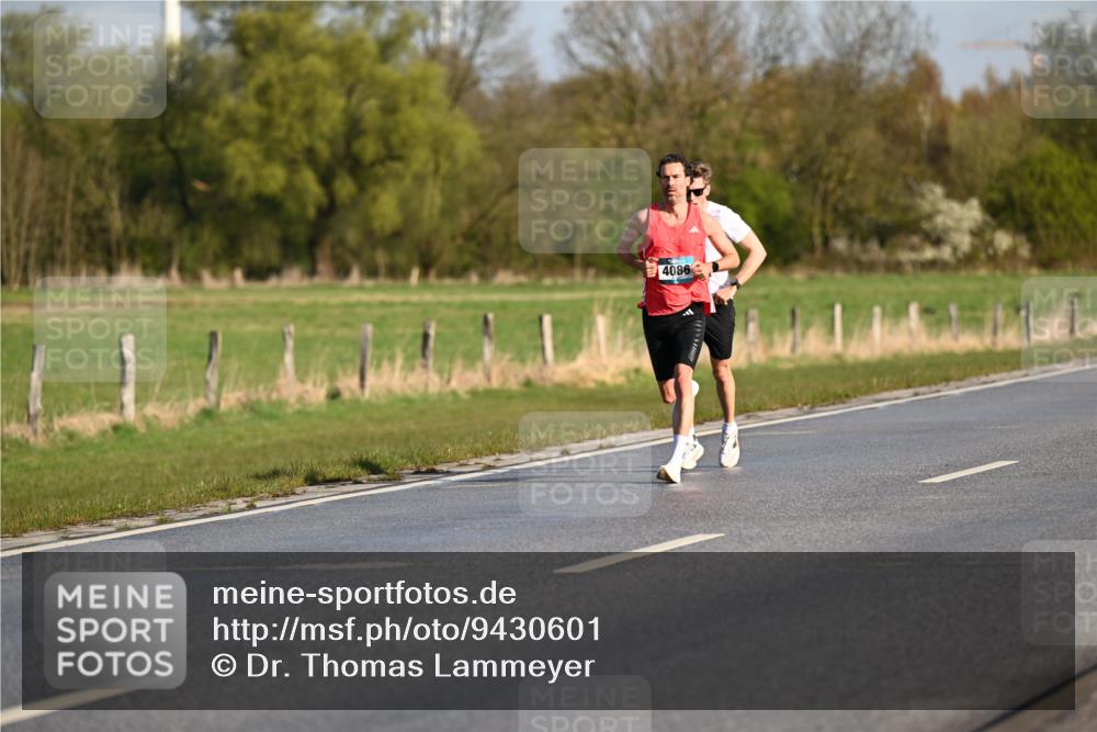 12.04.2026 - 45. Internationalen Wilhelmsburger Insellauf Dr. Thomas Lammeyer http://msf.ph/oto/9430601 12.04.2026 09:07:45 Laufen 4086 meine-sportfotos.de