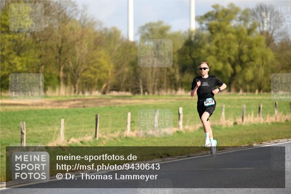 12.04.2026 - 45. Internationalen Wilhelmsburger Insellauf Dr. Thomas Lammeyer http://msf.ph/oto/9430643 12.04.2026 09:07:56 Laufen 3429 meine-sportfotos.de