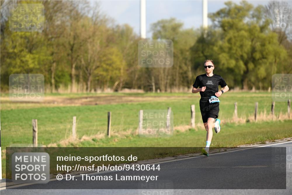 12.04.2026 - 45. Internationalen Wilhelmsburger Insellauf Dr. Thomas Lammeyer http://msf.ph/oto/9430644 12.04.2026 09:07:56 Laufen 3429 meine-sportfotos.de