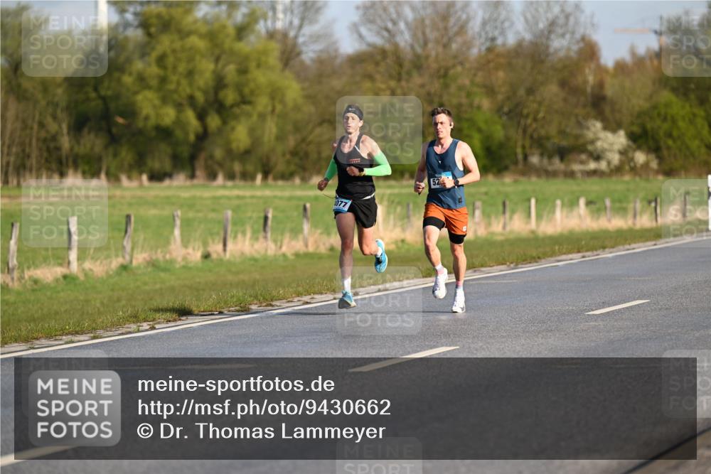 12.04.2026 - 45. Internationalen Wilhelmsburger Insellauf Dr. Thomas Lammeyer http://msf.ph/oto/9430662 12.04.2026 09:07:59 Laufen 1077, 52 meine-sportfotos.de