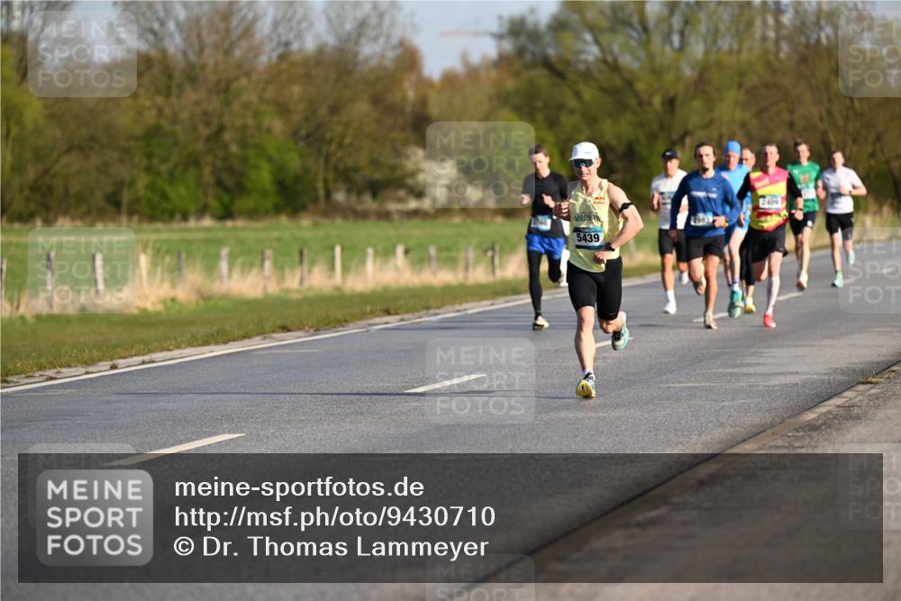 12.04.2026 - 45. Internationalen Wilhelmsburger Insellauf Dr. Thomas Lammeyer http://msf.ph/oto/9430710 12.04.2026 09:08:27 Laufen 5439, 2409 meine-sportfotos.de