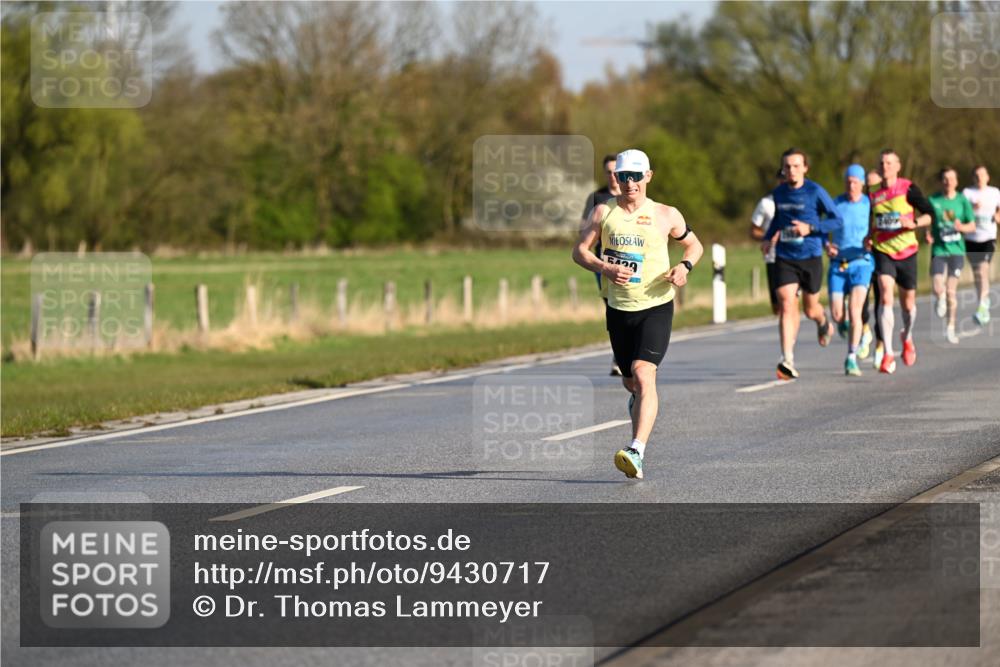 12.04.2026 - 45. Internationalen Wilhelmsburger Insellauf Dr. Thomas Lammeyer http://msf.ph/oto/9430717 12.04.2026 09:08:28 Laufen 5429 meine-sportfotos.de