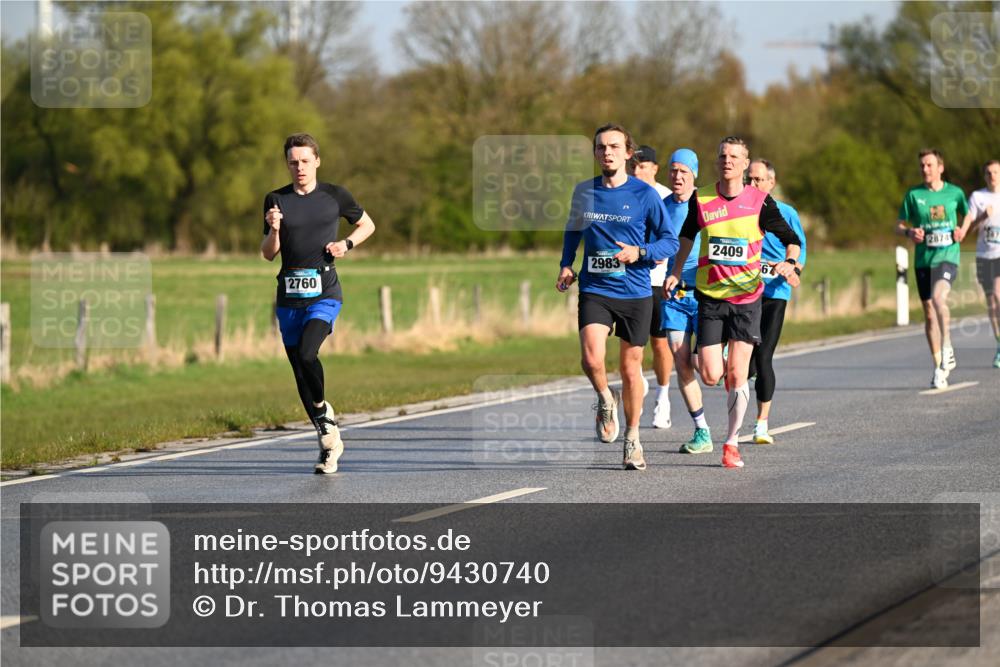 12.04.2026 - 45. Internationalen Wilhelmsburger Insellauf Dr. Thomas Lammeyer http://msf.ph/oto/9430740 12.04.2026 09:08:31 Laufen 2409, 2874, 2983, 2760, 67 meine-sportfotos.de