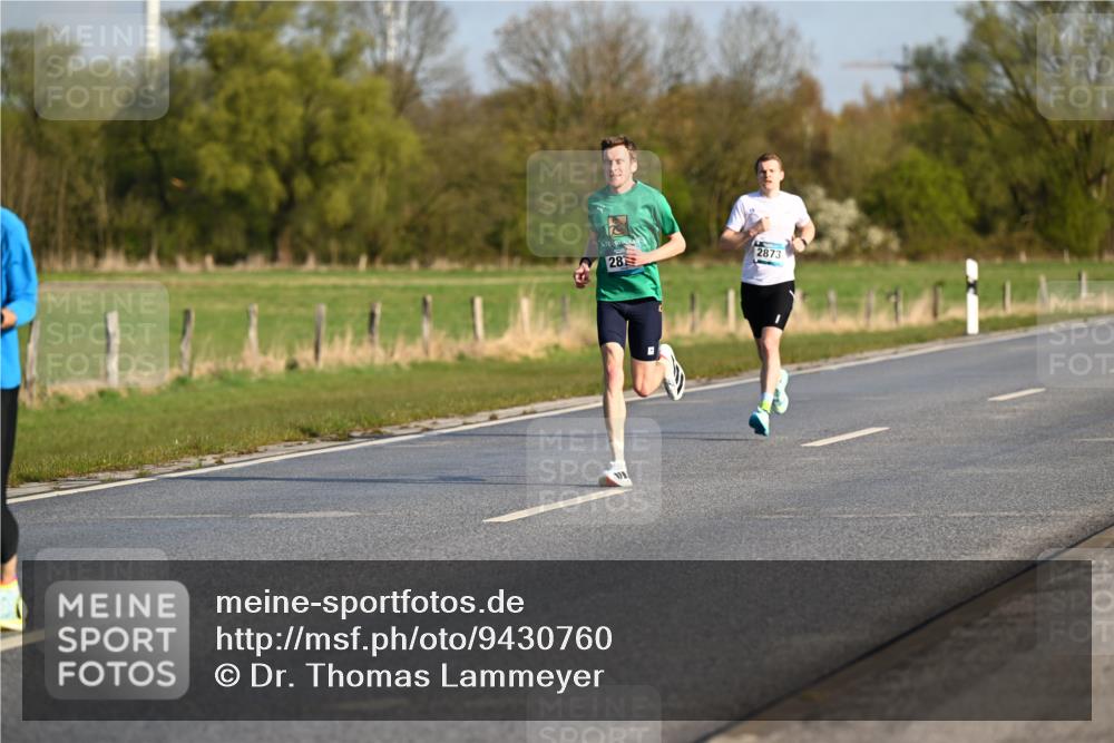 12.04.2026 - 45. Internationalen Wilhelmsburger Insellauf Dr. Thomas Lammeyer http://msf.ph/oto/9430760 12.04.2026 09:08:35 Laufen 28, 2873 meine-sportfotos.de