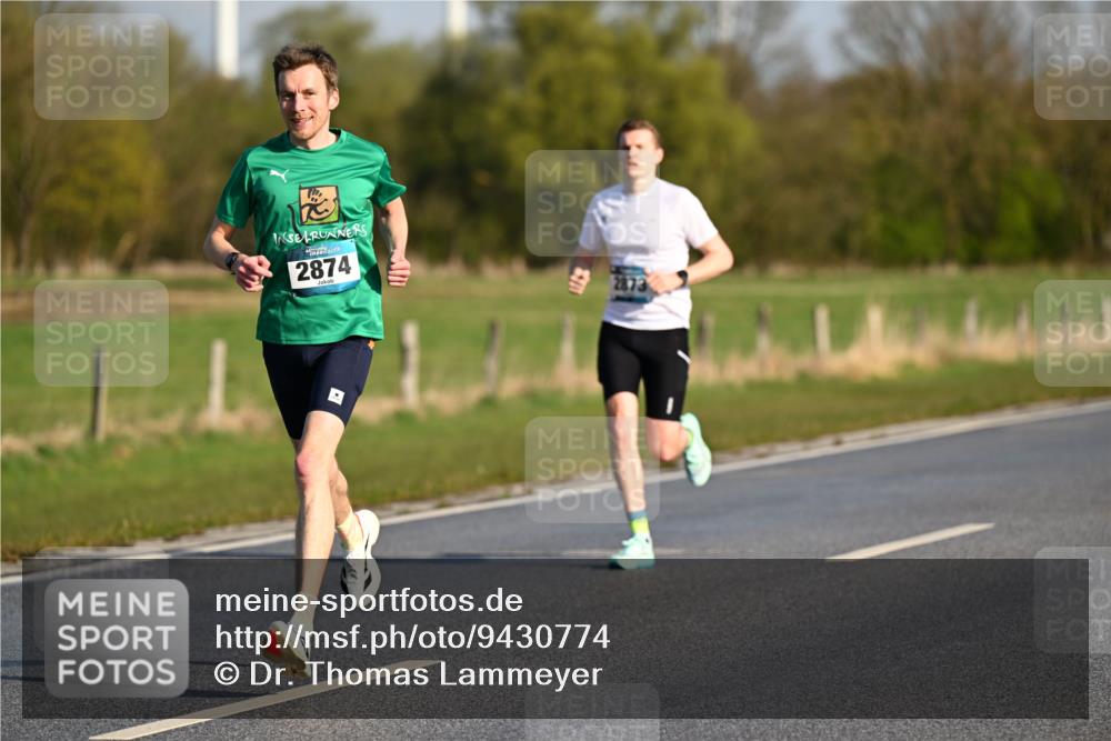 12.04.2026 - 45. Internationalen Wilhelmsburger Insellauf Dr. Thomas Lammeyer http://msf.ph/oto/9430774 12.04.2026 09:08:37 Laufen 2874, 2873 meine-sportfotos.de