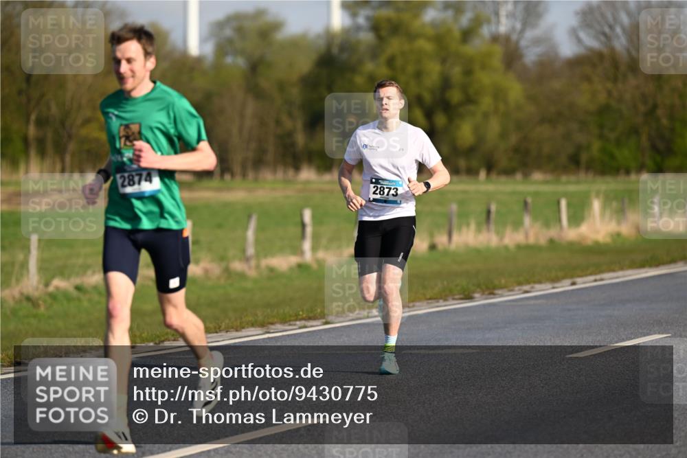 12.04.2026 - 45. Internationalen Wilhelmsburger Insellauf Dr. Thomas Lammeyer http://msf.ph/oto/9430775 12.04.2026 09:08:38 Laufen 2874, 2873 meine-sportfotos.de