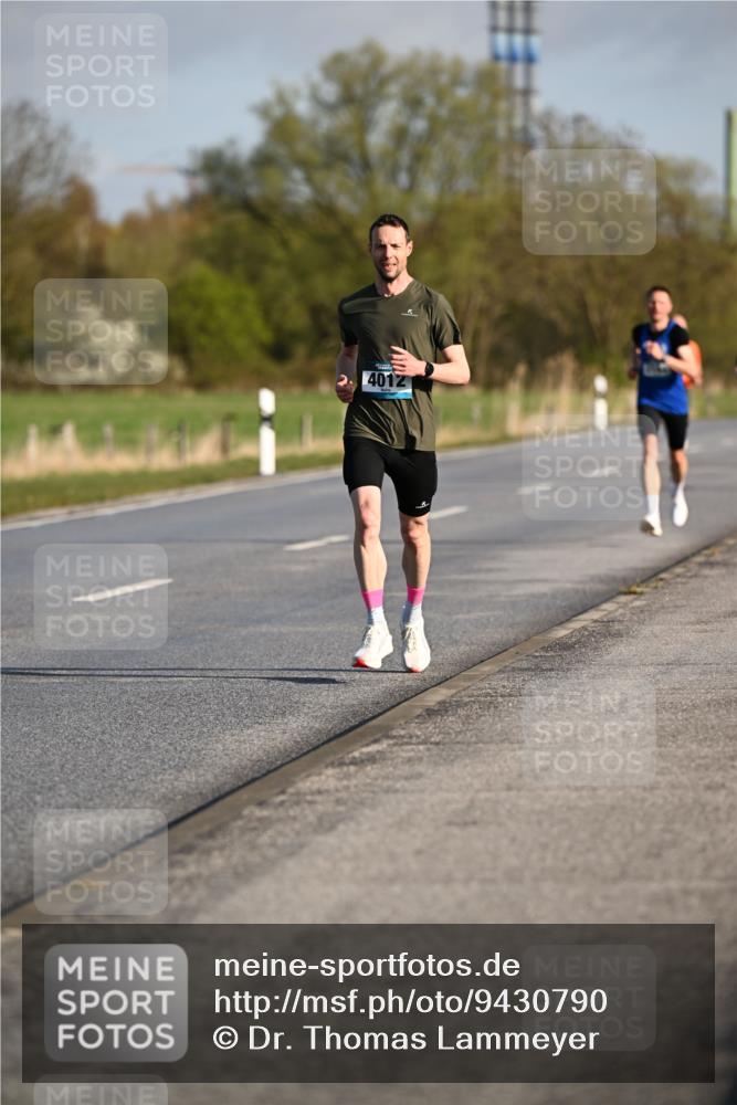 12.04.2026 - 45. Internationalen Wilhelmsburger Insellauf Dr. Thomas Lammeyer http://msf.ph/oto/9430790 12.04.2026 09:08:56 Laufen 4012 meine-sportfotos.de