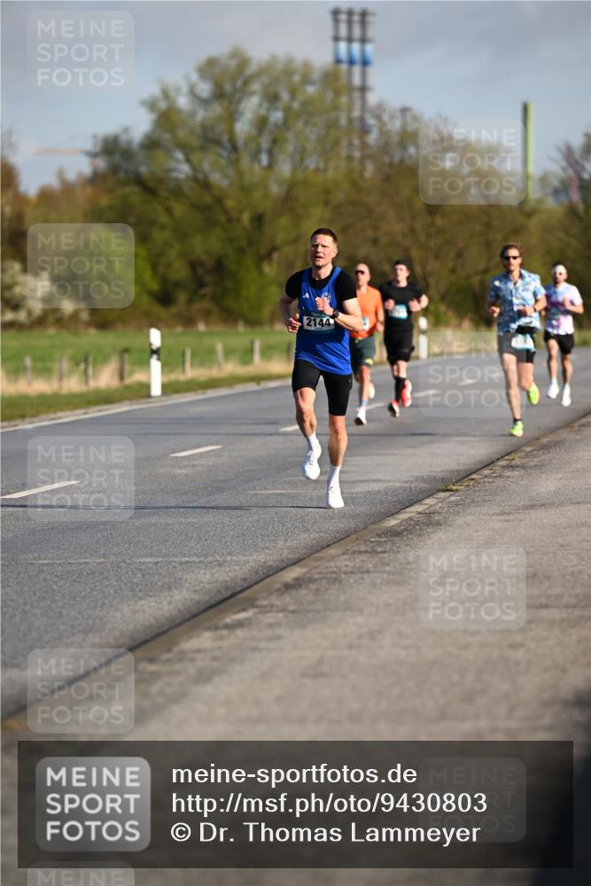 12.04.2026 - 45. Internationalen Wilhelmsburger Insellauf Dr. Thomas Lammeyer http://msf.ph/oto/9430803 12.04.2026 09:08:59 Laufen 2144 meine-sportfotos.de