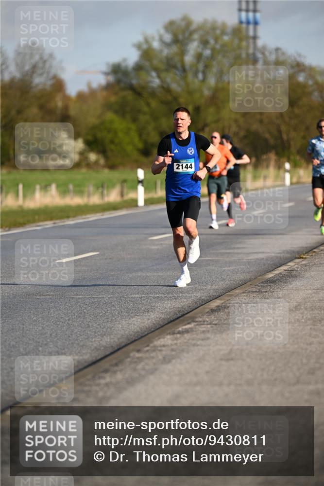 12.04.2026 - 45. Internationalen Wilhelmsburger Insellauf Dr. Thomas Lammeyer http://msf.ph/oto/9430811 12.04.2026 09:09:00 Laufen 2144 meine-sportfotos.de