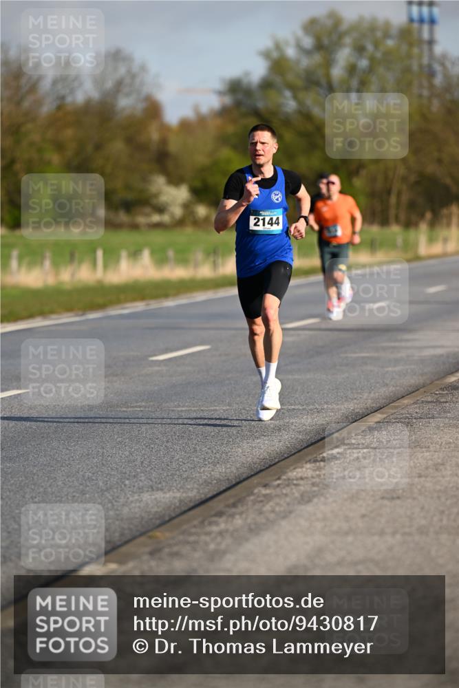 12.04.2026 - 45. Internationalen Wilhelmsburger Insellauf Dr. Thomas Lammeyer http://msf.ph/oto/9430817 12.04.2026 09:09:01 Laufen 2144 meine-sportfotos.de