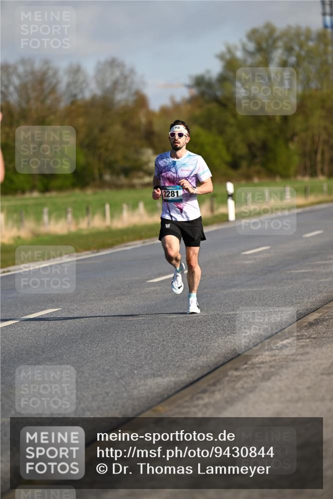 12.04.2026 - 45. Internationalen Wilhelmsburger Insellauf Dr. Thomas Lammeyer http://msf.ph/oto/9430844 12.04.2026 09:09:08 Laufen 2281 meine-sportfotos.de