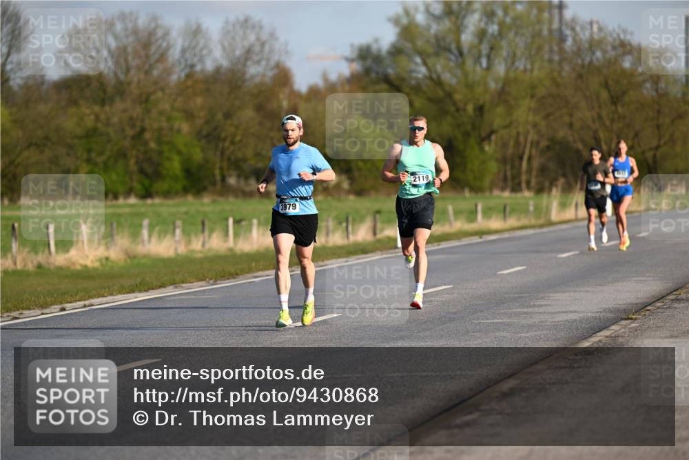 12.04.2026 - 45. Internationalen Wilhelmsburger Insellauf Dr. Thomas Lammeyer http://msf.ph/oto/9430868 12.04.2026 09:09:23 Laufen 3979, 2119 meine-sportfotos.de