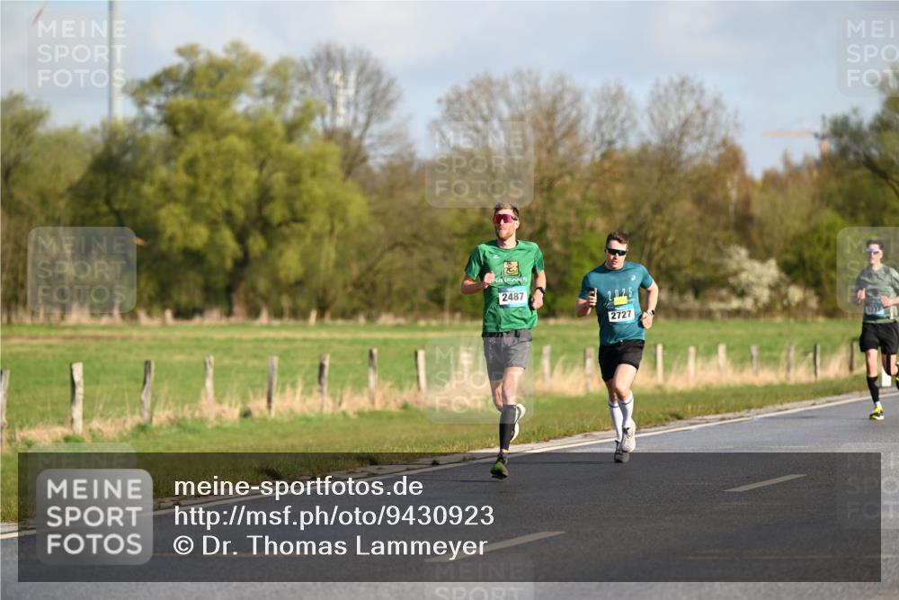 12.04.2026 - 45. Internationalen Wilhelmsburger Insellauf Dr. Thomas Lammeyer http://msf.ph/oto/9430923 12.04.2026 09:09:41 Laufen 2487, 2727 meine-sportfotos.de