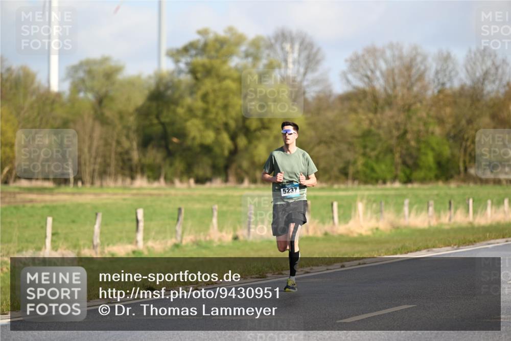 12.04.2026 - 45. Internationalen Wilhelmsburger Insellauf Dr. Thomas Lammeyer http://msf.ph/oto/9430951 12.04.2026 09:09:46 Laufen 5237 meine-sportfotos.de