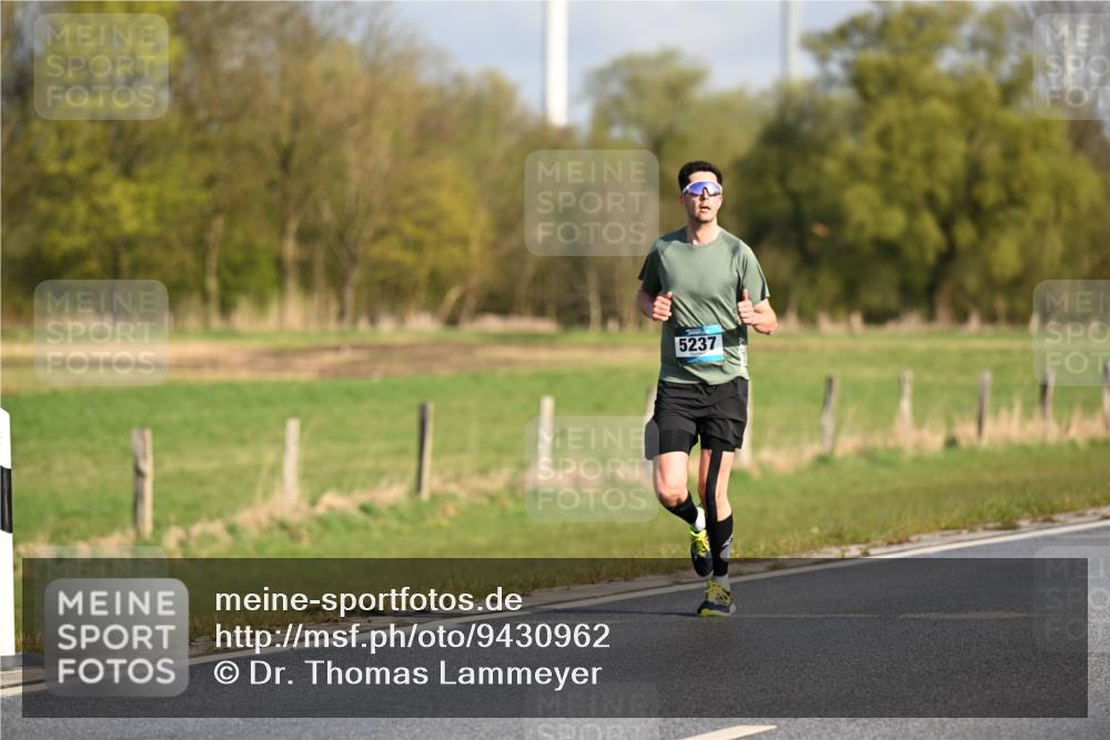 12.04.2026 - 45. Internationalen Wilhelmsburger Insellauf Dr. Thomas Lammeyer http://msf.ph/oto/9430962 12.04.2026 09:09:47 Laufen 5237 meine-sportfotos.de