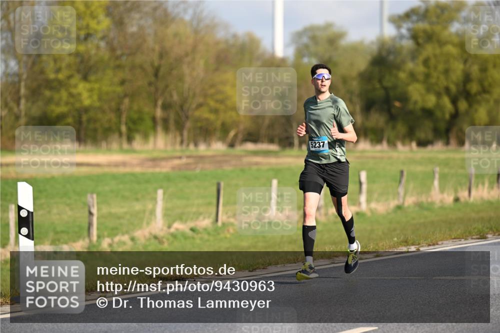 12.04.2026 - 45. Internationalen Wilhelmsburger Insellauf Dr. Thomas Lammeyer http://msf.ph/oto/9430963 12.04.2026 09:09:48 Laufen 5237 meine-sportfotos.de