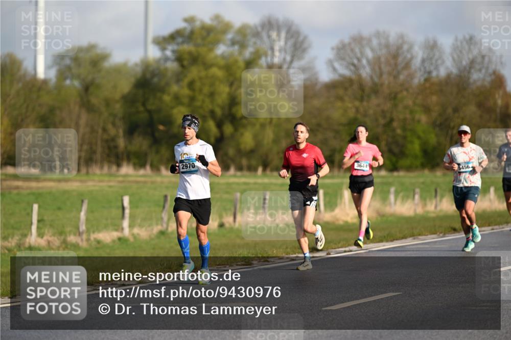 12.04.2026 - 45. Internationalen Wilhelmsburger Insellauf Dr. Thomas Lammeyer http://msf.ph/oto/9430976 12.04.2026 09:09:54 Laufen 2970, 3644, 5456 meine-sportfotos.de