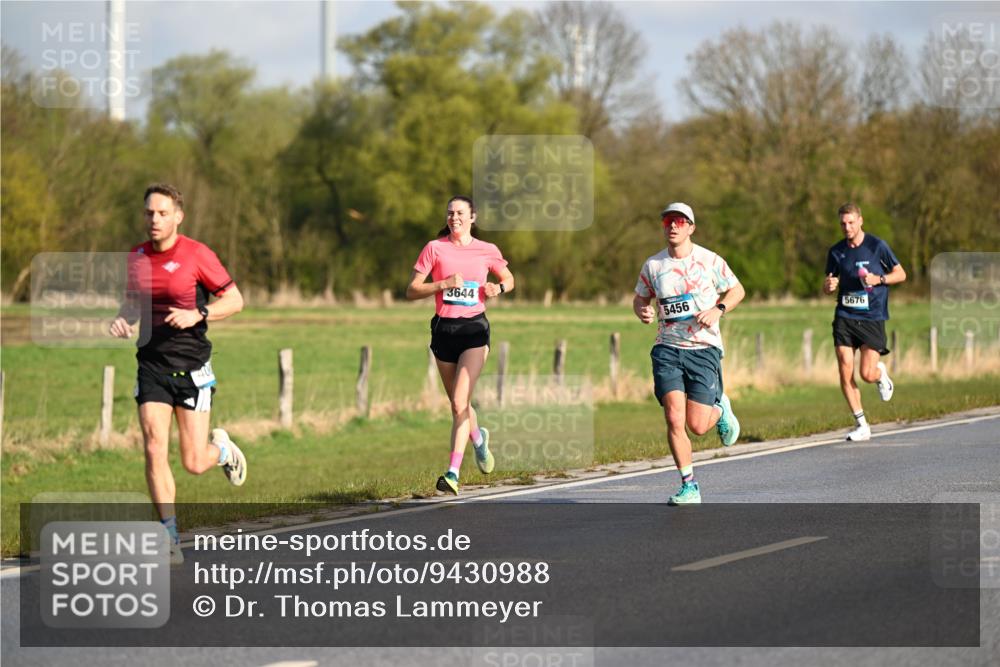 12.04.2026 - 45. Internationalen Wilhelmsburger Insellauf Dr. Thomas Lammeyer http://msf.ph/oto/9430988 12.04.2026 09:09:56 Laufen 3644, 5456, 5676 meine-sportfotos.de