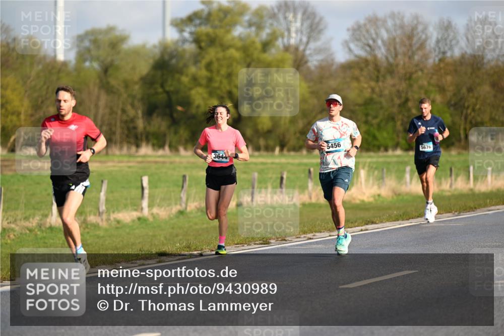 12.04.2026 - 45. Internationalen Wilhelmsburger Insellauf Dr. Thomas Lammeyer http://msf.ph/oto/9430989 12.04.2026 09:09:56 Laufen 5456, 3644, 5676 meine-sportfotos.de