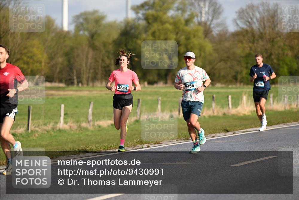 12.04.2026 - 45. Internationalen Wilhelmsburger Insellauf Dr. Thomas Lammeyer http://msf.ph/oto/9430991 12.04.2026 09:09:57 Laufen 3644, 5456, 5676 meine-sportfotos.de